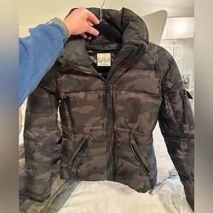 Great condition SAM jacket xs